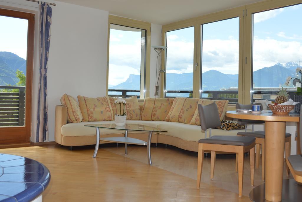 Residence Ladurn Tirolo Exterior photo